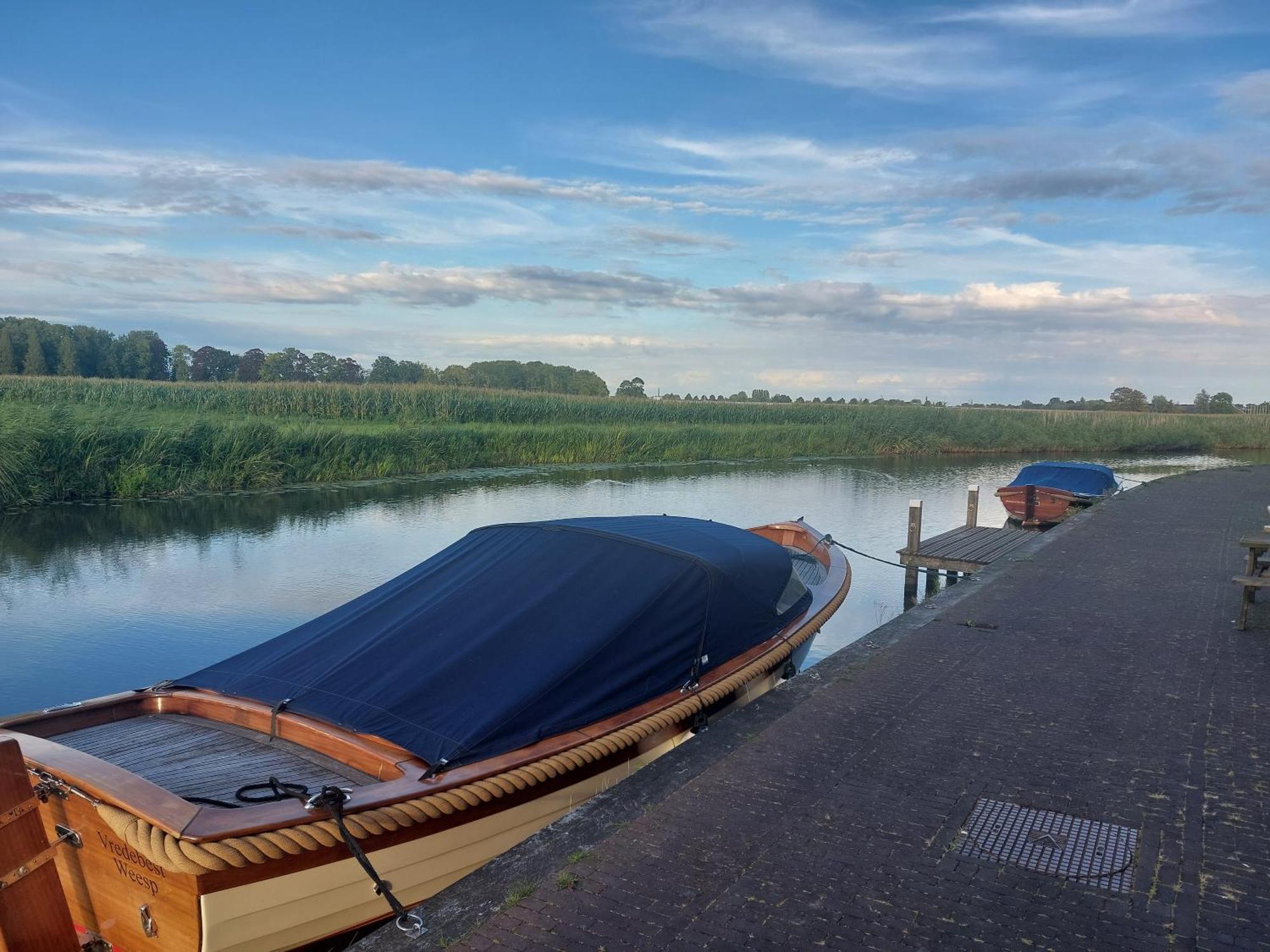 Het Wapen Van Harmelen Exteriör bild